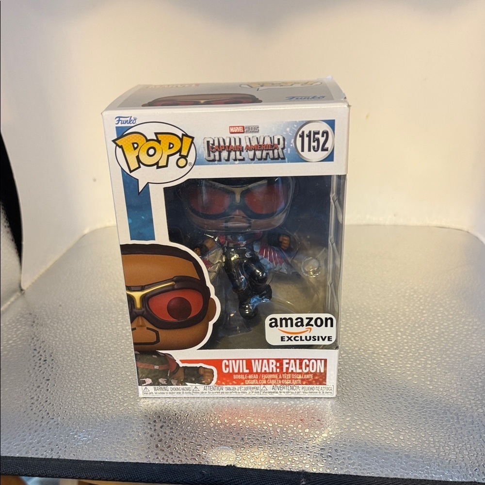 Funko Pop Marvel Civil War: Falcon Amazon Exclusive​